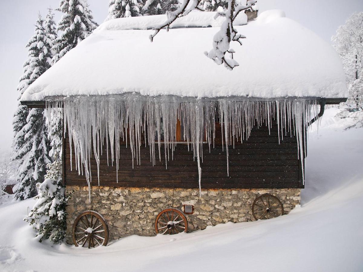 Chalet Chalet De La Vue Des Alpes By Interhome Bagian luar foto