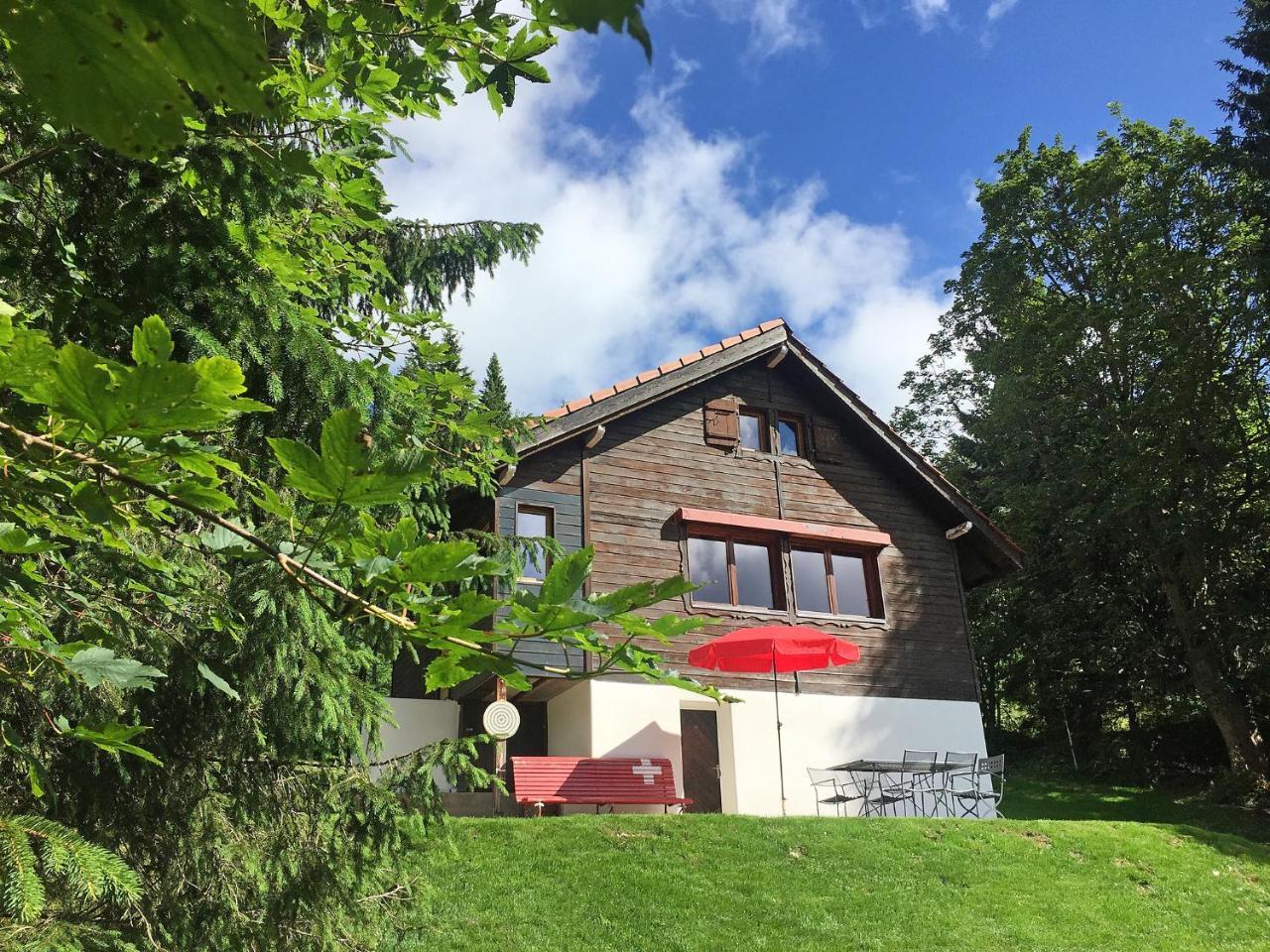 Chalet Chalet De La Vue Des Alpes By Interhome Bagian luar foto